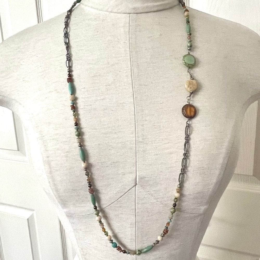 AUD long beaded necklace